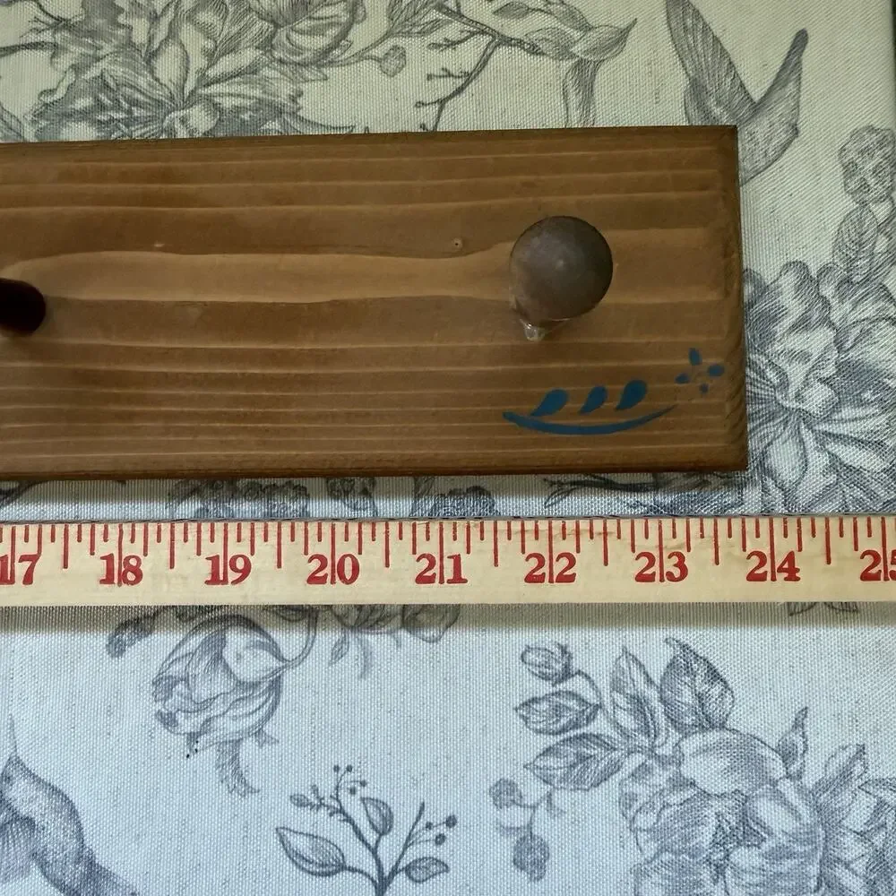 Vtg 90s Painted Heart Wood Shelf Peg Country Cottage Farmhouse 24” Rustic Shabby
